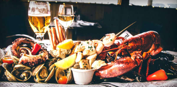 seafood restaurant, shack du pecheur, boucherville restaurant